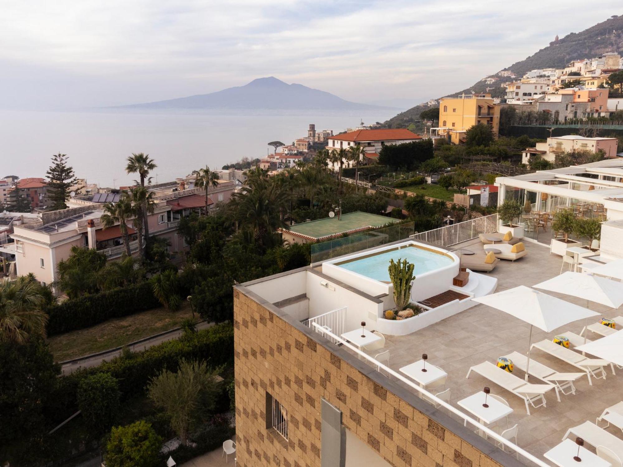 Domo 20 Hotel & Rooftop Vico Equense Dış mekan fotoğraf